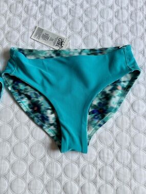 Athleta Girl Reversible Bikini Bottom XS /6 Blue Quick Dry Mid Rise Swim NEW